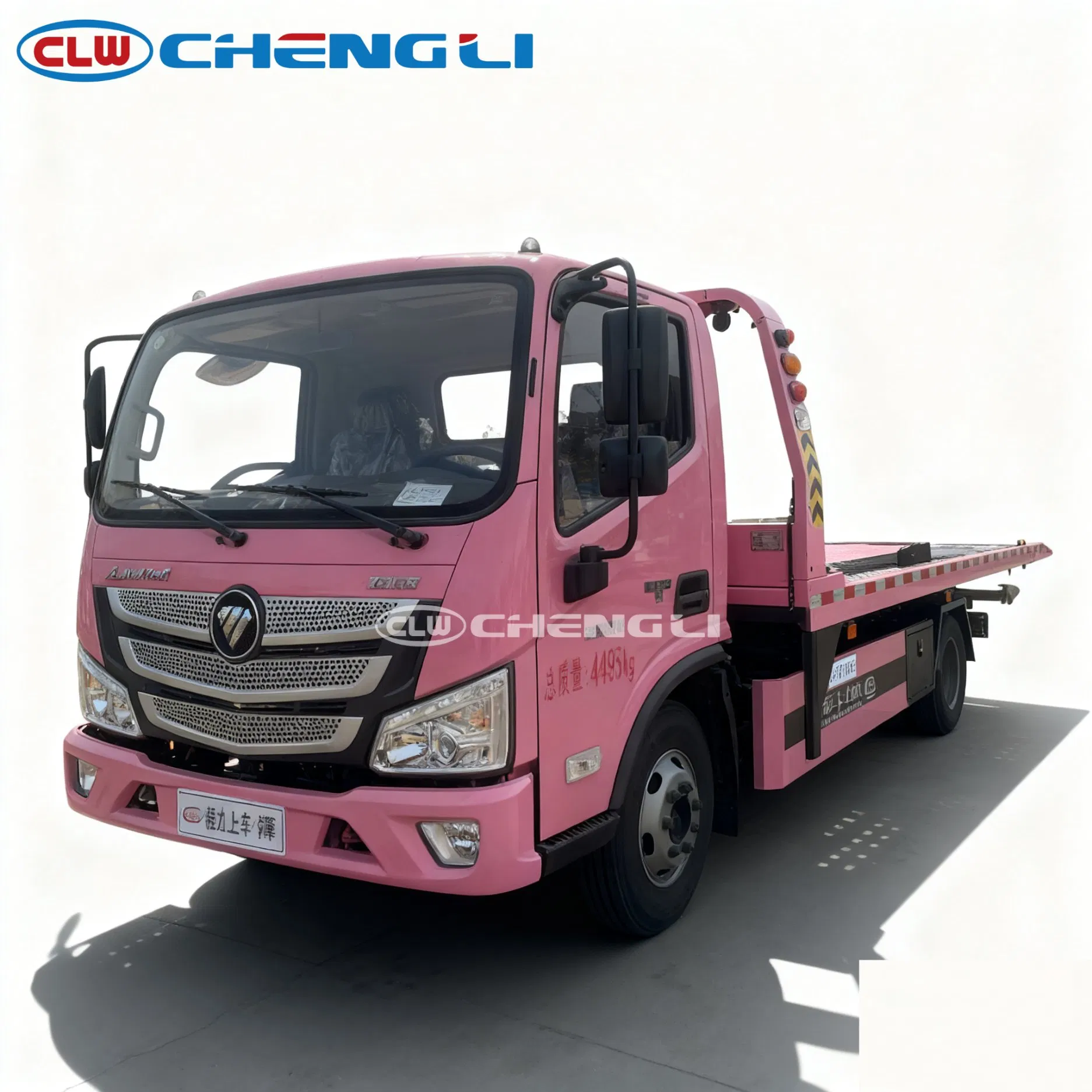 Versatile 4X2 Pink Foton Tow Truck for Tough Recovery Operations pictures & photos