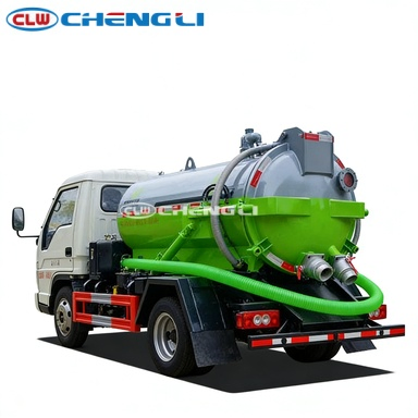 2000liters Small-Duty Facal Vacuum Pump Spetic Truck 4X2 Foton Efficient Flood Drainage Oil Sludge Suction Truck Cheap for Sale pictures & photos