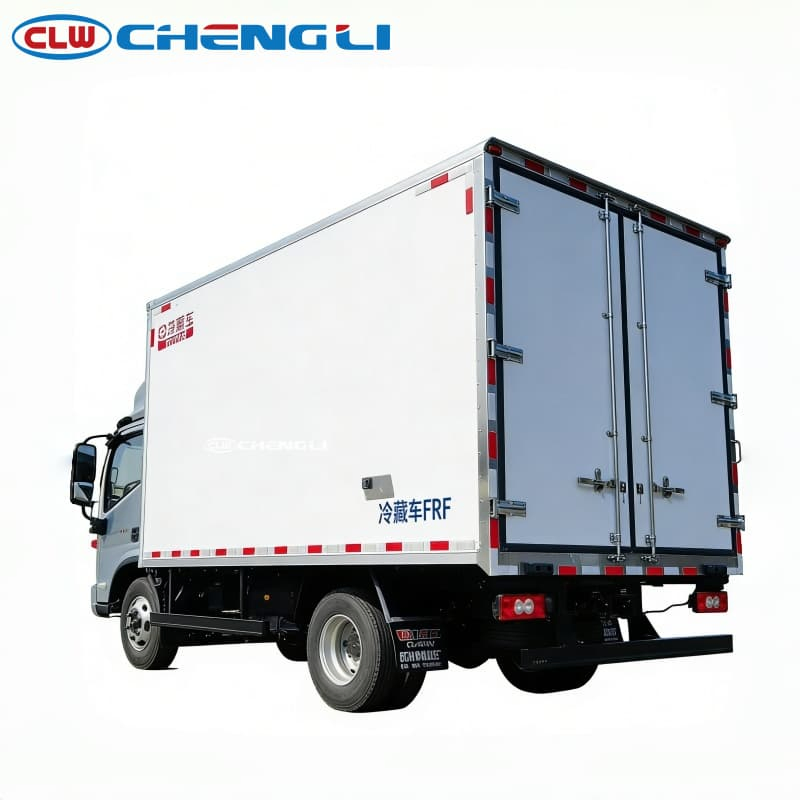 Premium 4X2 Cold Chain Refrigerator Truck Cargo Van for Refrigerated Goods Transport pictures & photos