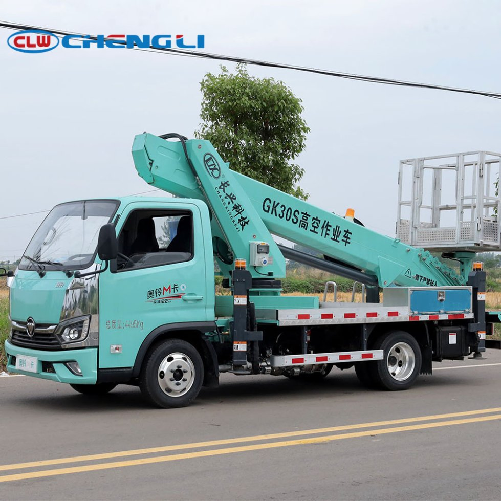 Foton Chinos Easy Operation Aerial Work Platform Vehicle Articulated Boom Lift Lorry Camion Nacelle pictures & photos
